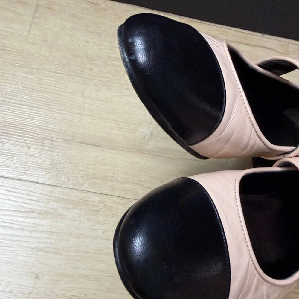 Tory Burch 'Cap-Toe' Tan Mary Jane Heeled Ballet Pump